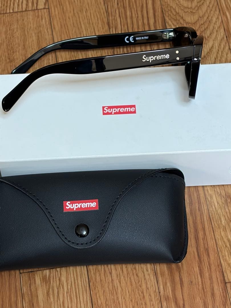 小物 Supreme Avon Sunglasses \"Black\"