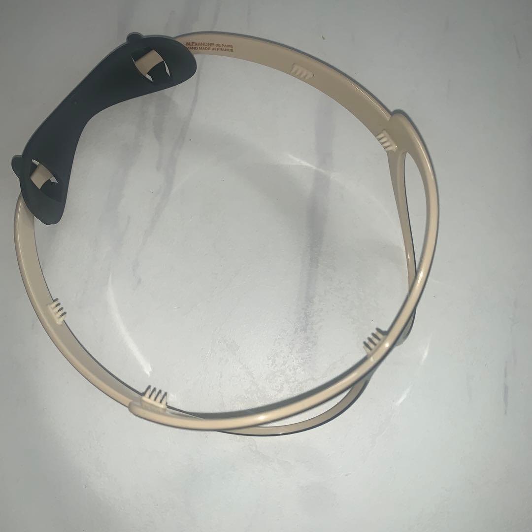 ALEXANDRE DE PARIS カチューシャ ブラック×ベージュ　極美品