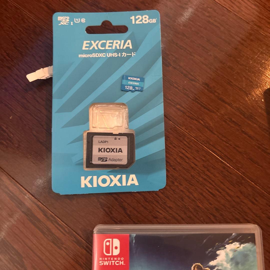 d*3様 Nintendo Switch グレー ゼルダ、128GBメモリーカー