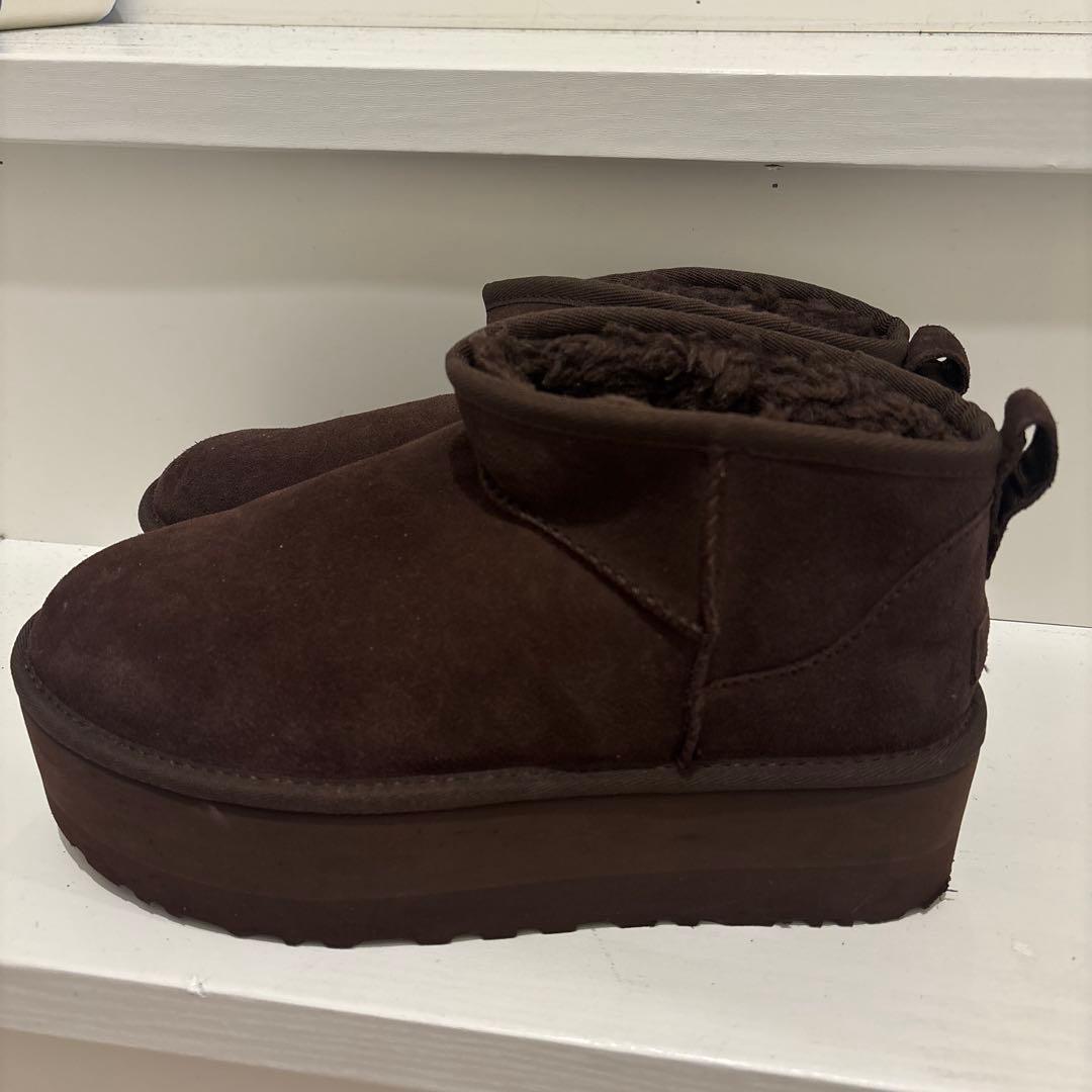 UGG アグ クラシック ウルトラ ミニ プラットフォーム　1135092