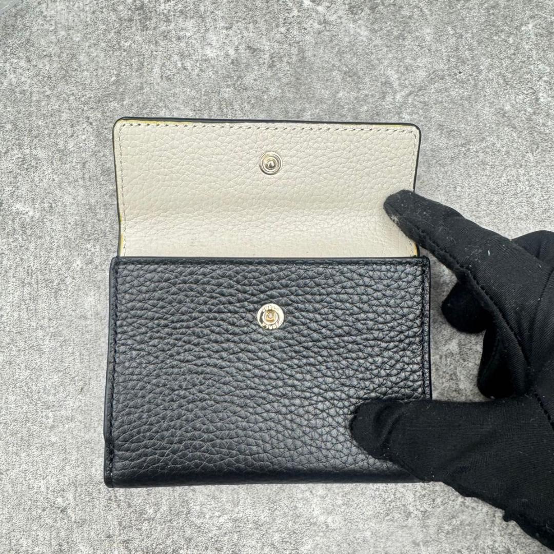 極美品　現行ロゴ フルラ　　コンパクト財布　ウォレット　バイカラー　三つ折り