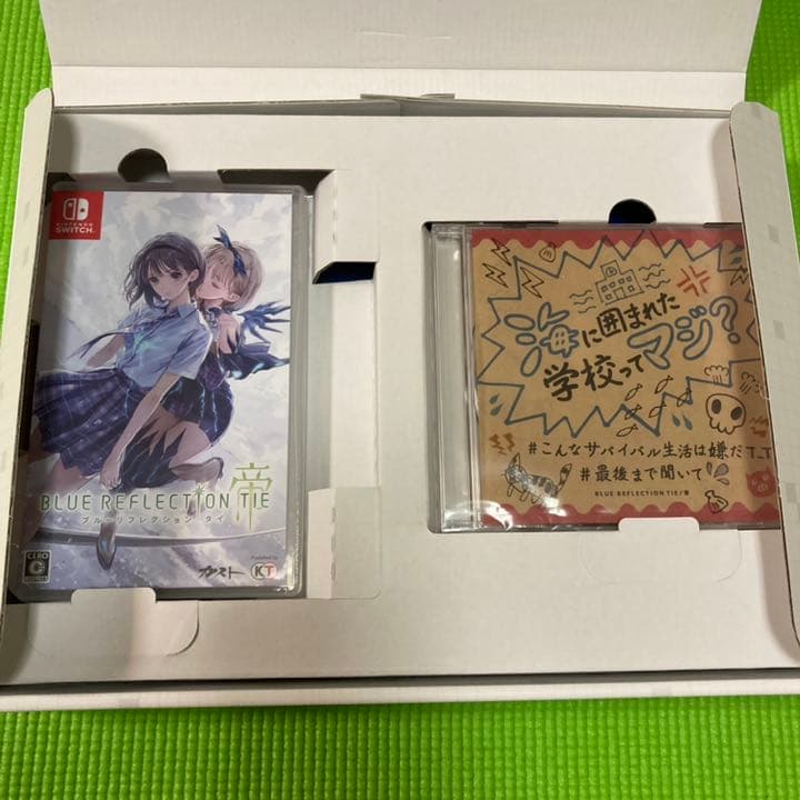 ゲオ限定絵柄 ブルーリフレクション タイ プレミアムボックス