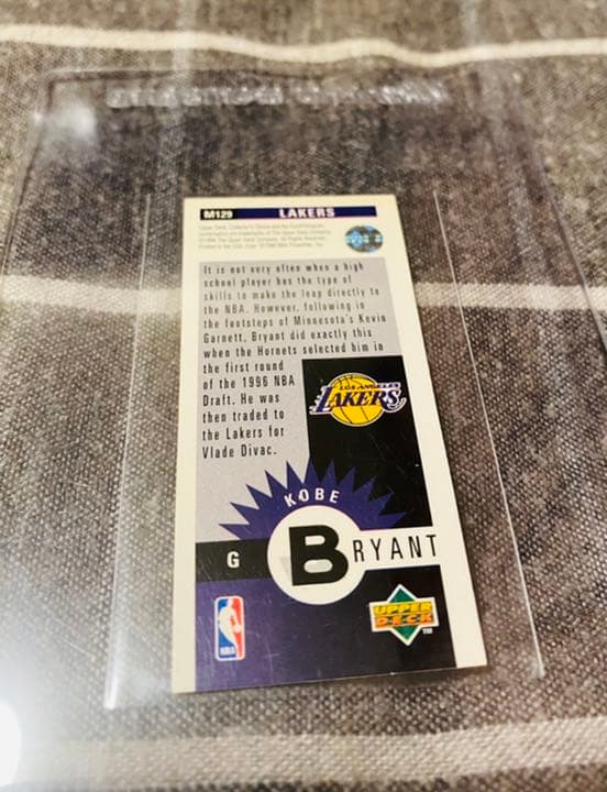 NBA カードKOBE BRYANT 希少ルーキーカードコービー ブライアント