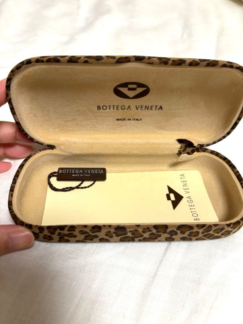 美品✴︎BOTTEGA VENETA サングラス　べっ甲柄　レオパード柄ケース