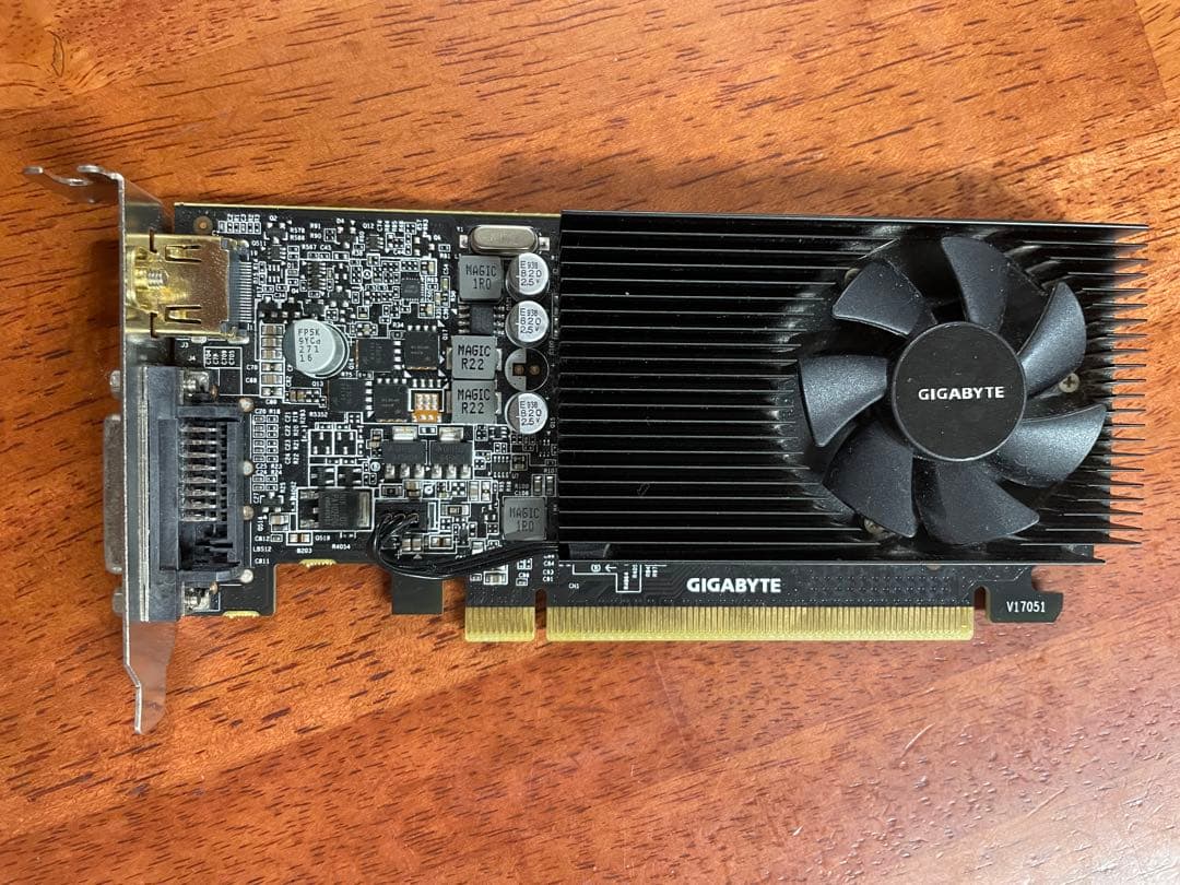 GIGABYTE GeForce GT 1030 2GB 低プロファイル