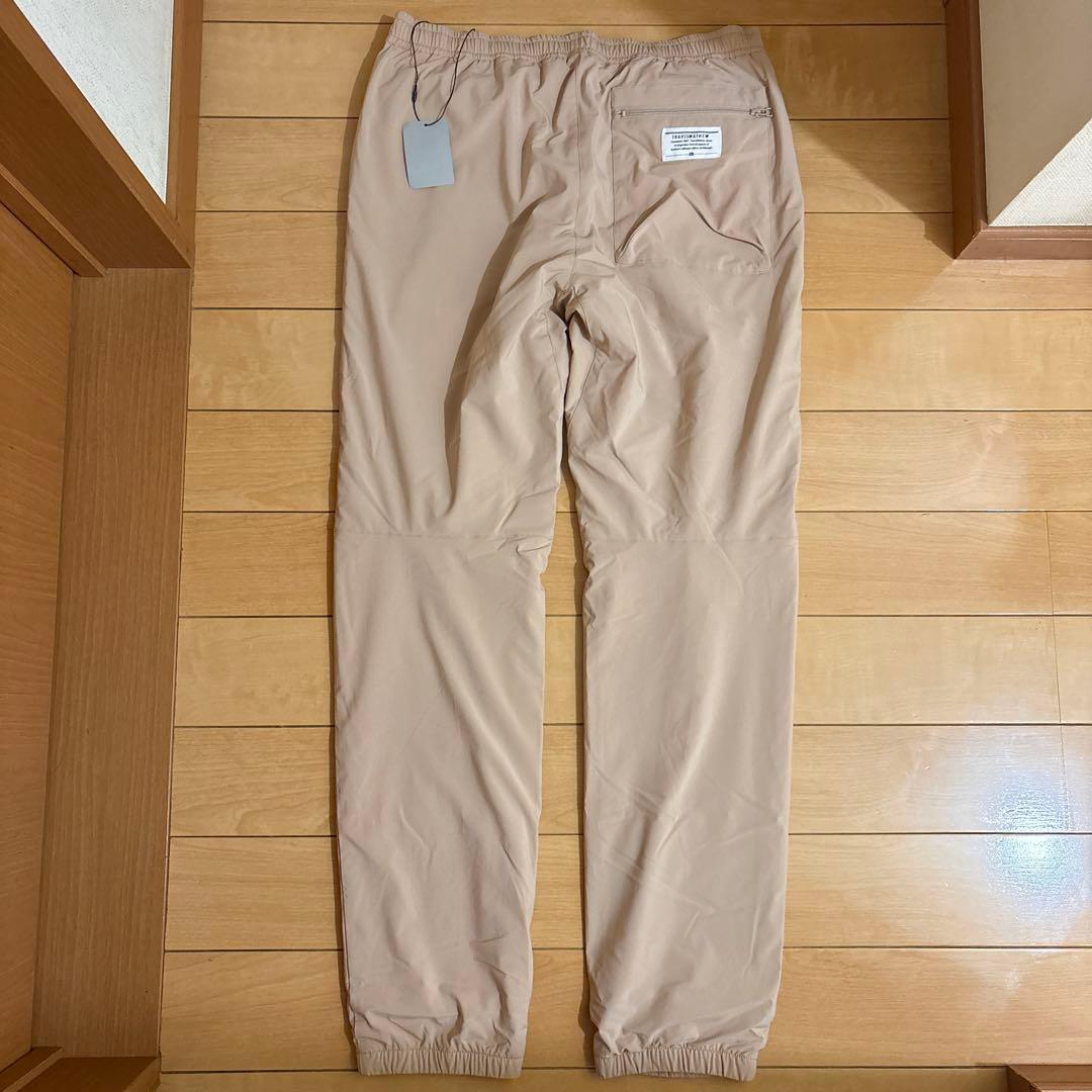 新品　トラヴィスマシュー　キャロウェイ　ゴルフ　パンツ　ベージュ　Mサイズ