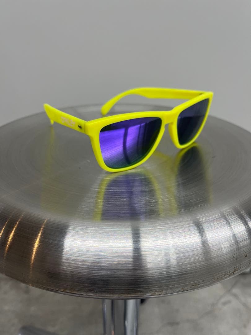 OAKLEY 蛍光イエロー サングラス