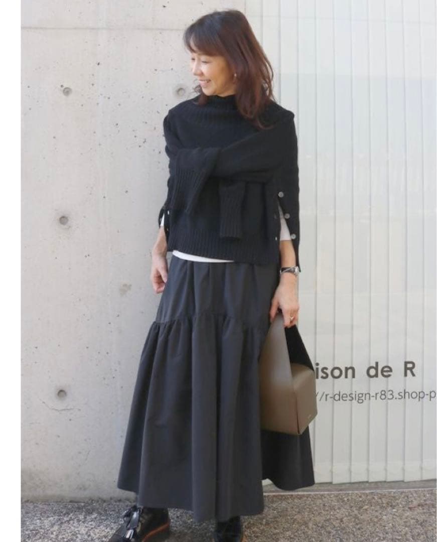 新品❣️maison de r メモリーギャザースカート黒