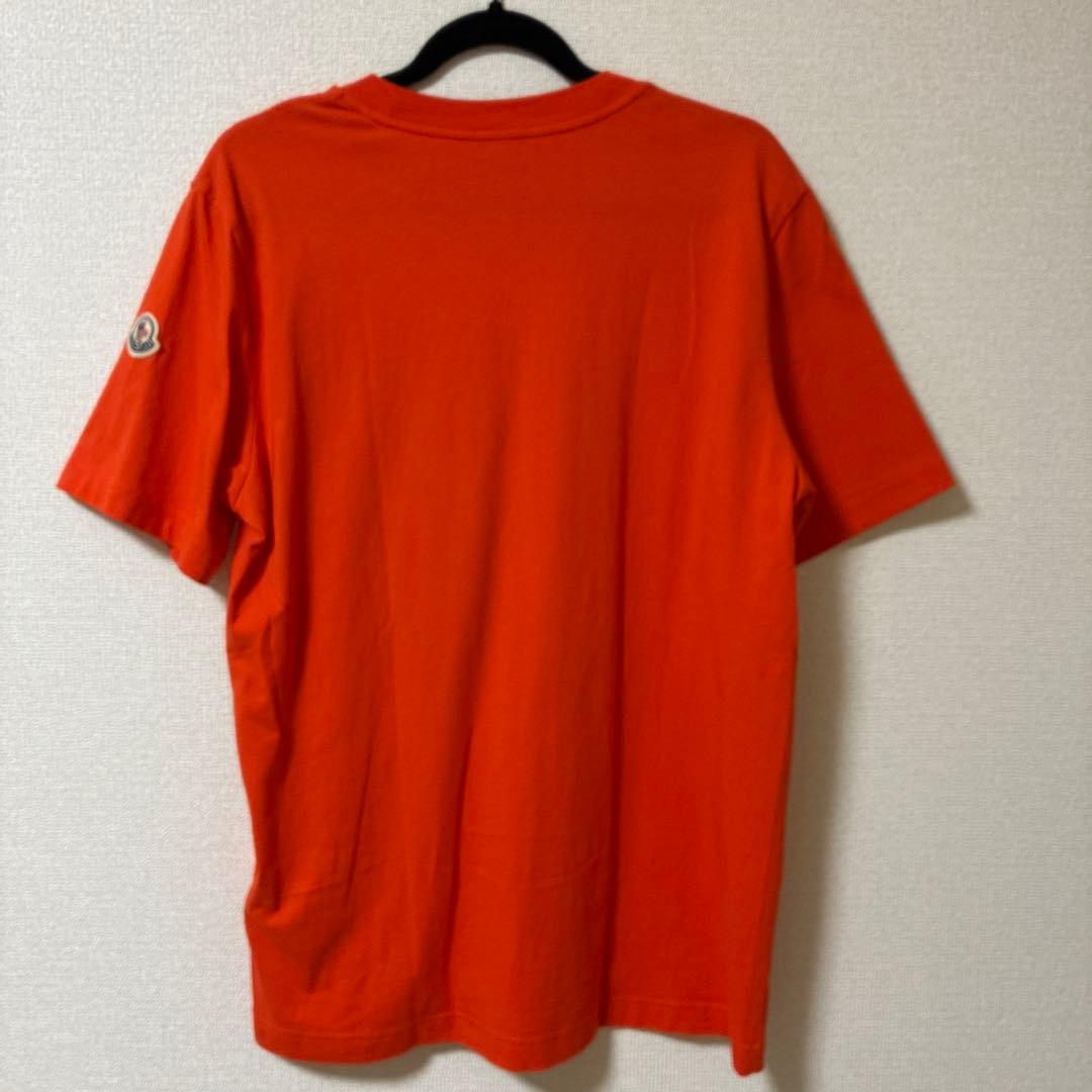 MONCLER オレンジ グラフィックTシャツ
