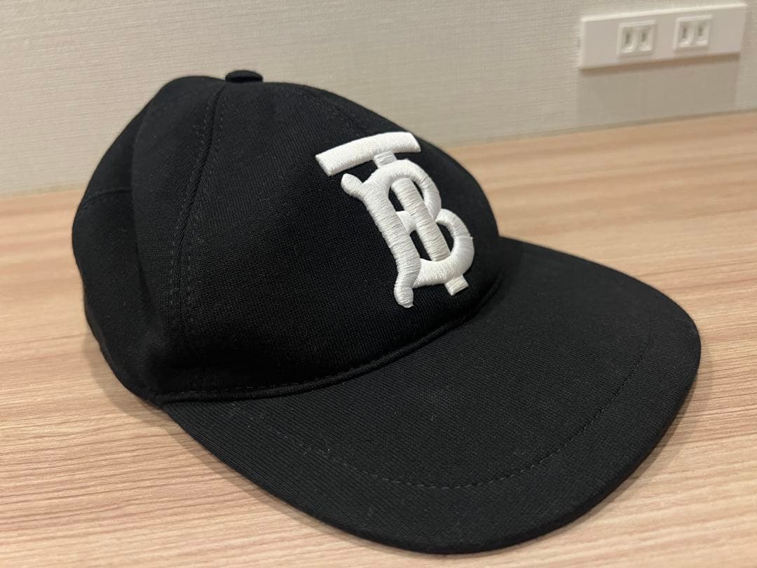 BURBERRY ベースボールキャップ バーバリー　キャップ　帽子　ハット