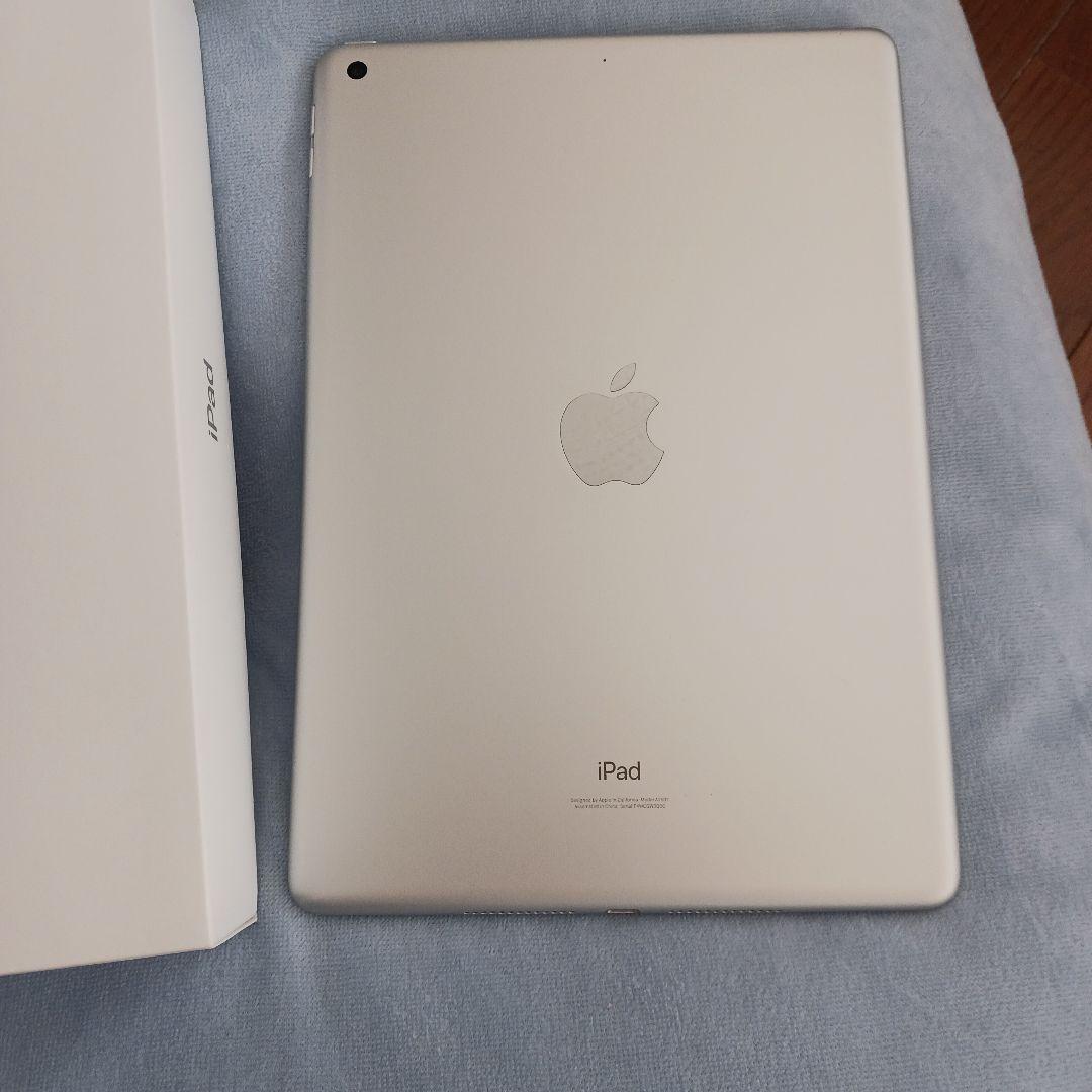 iPad　第9世代　Wi-Fi　64GB　中古