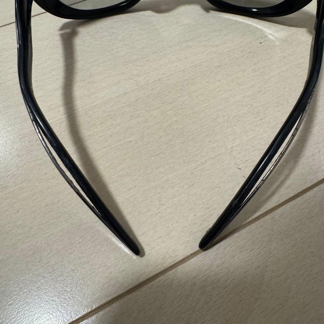 PRADA ブラック サングラス ラウンド型