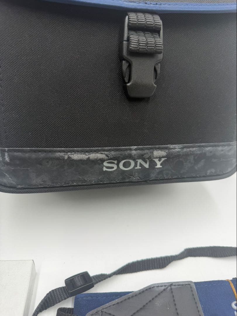 ソニーデジタルビデオカメラ　SONY DCR-TRV30