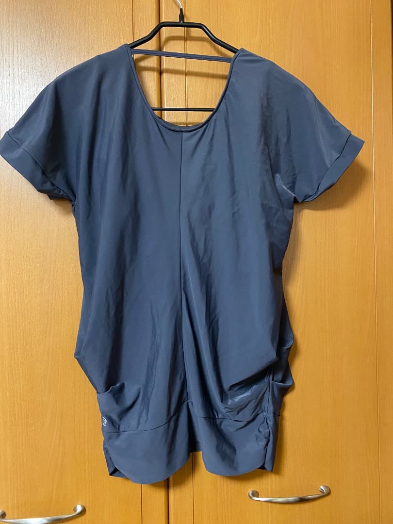 再値下げ！suria リラトップ M 新品未使用　スモーク色