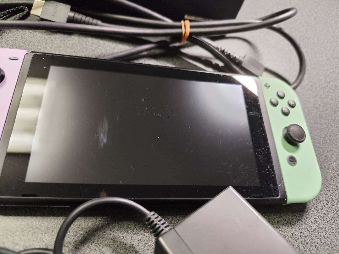Nintendo Switch 本体 ピンク・グリーン
