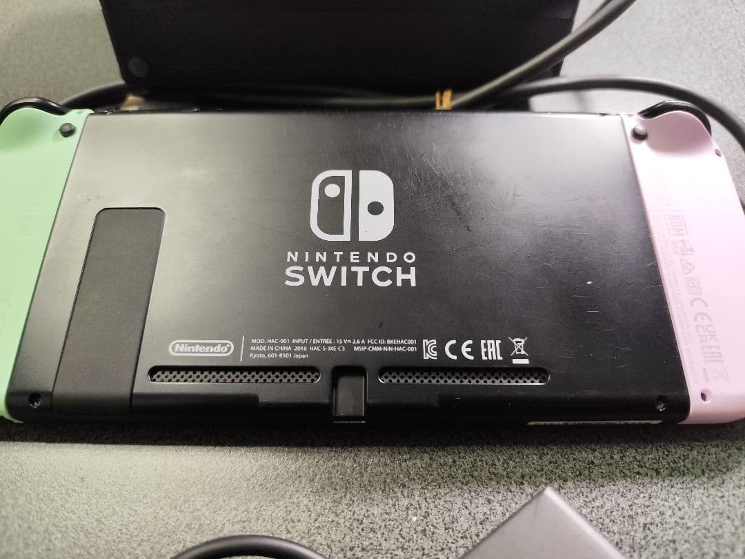 Nintendo Switch 本体 ピンク・グリーン