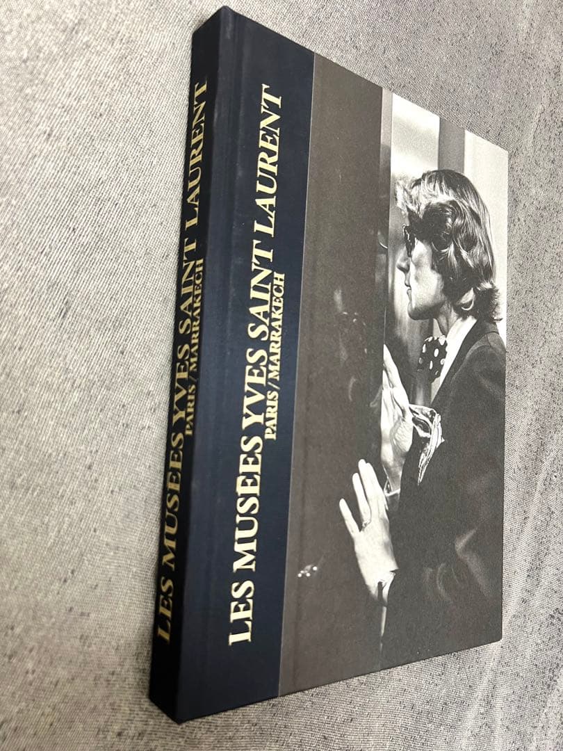 アート・デザイン・音楽 LES MUSEES YVES SAINT LAURENT