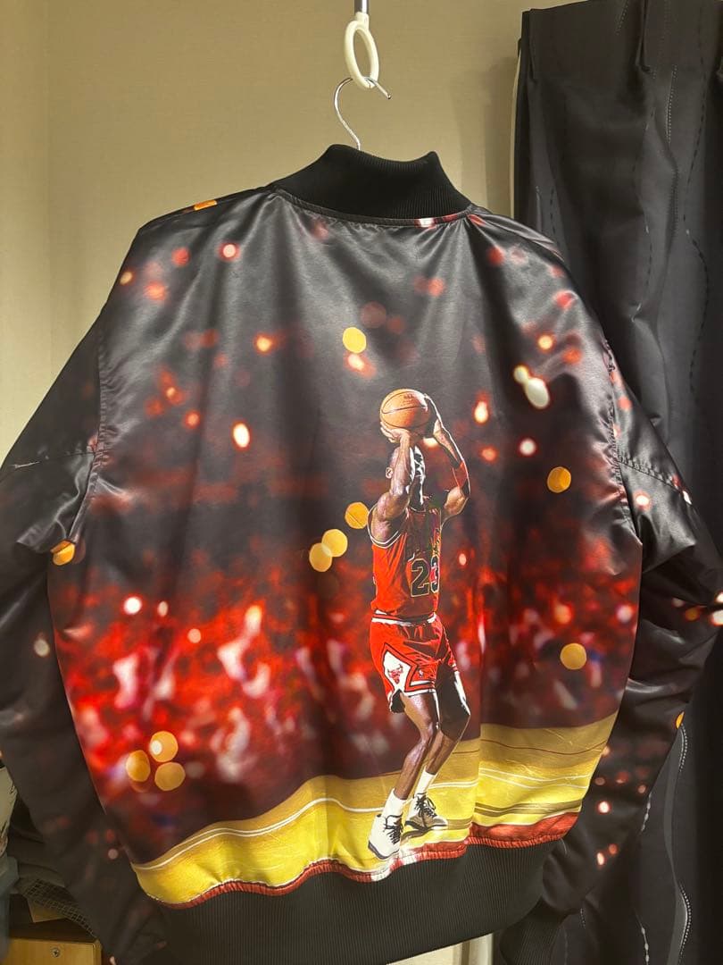Jordan Michael Jordan グラフィックジャケット