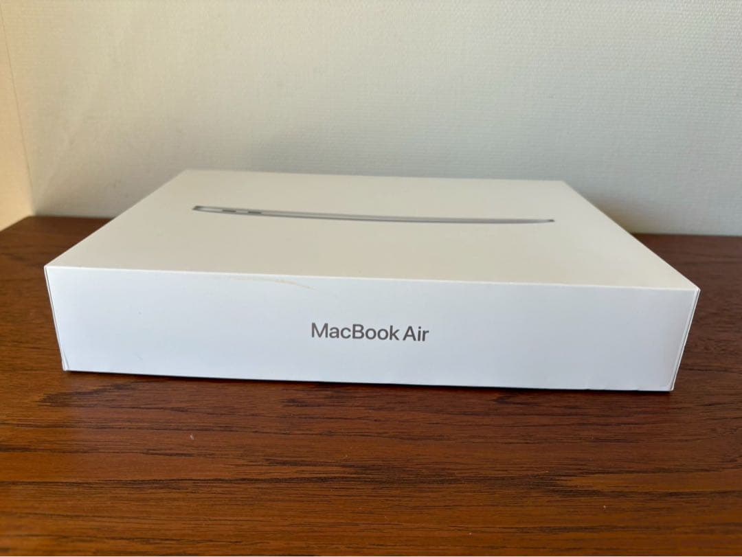 【美品】MacBook Air 13インチ　 A2179 256GB