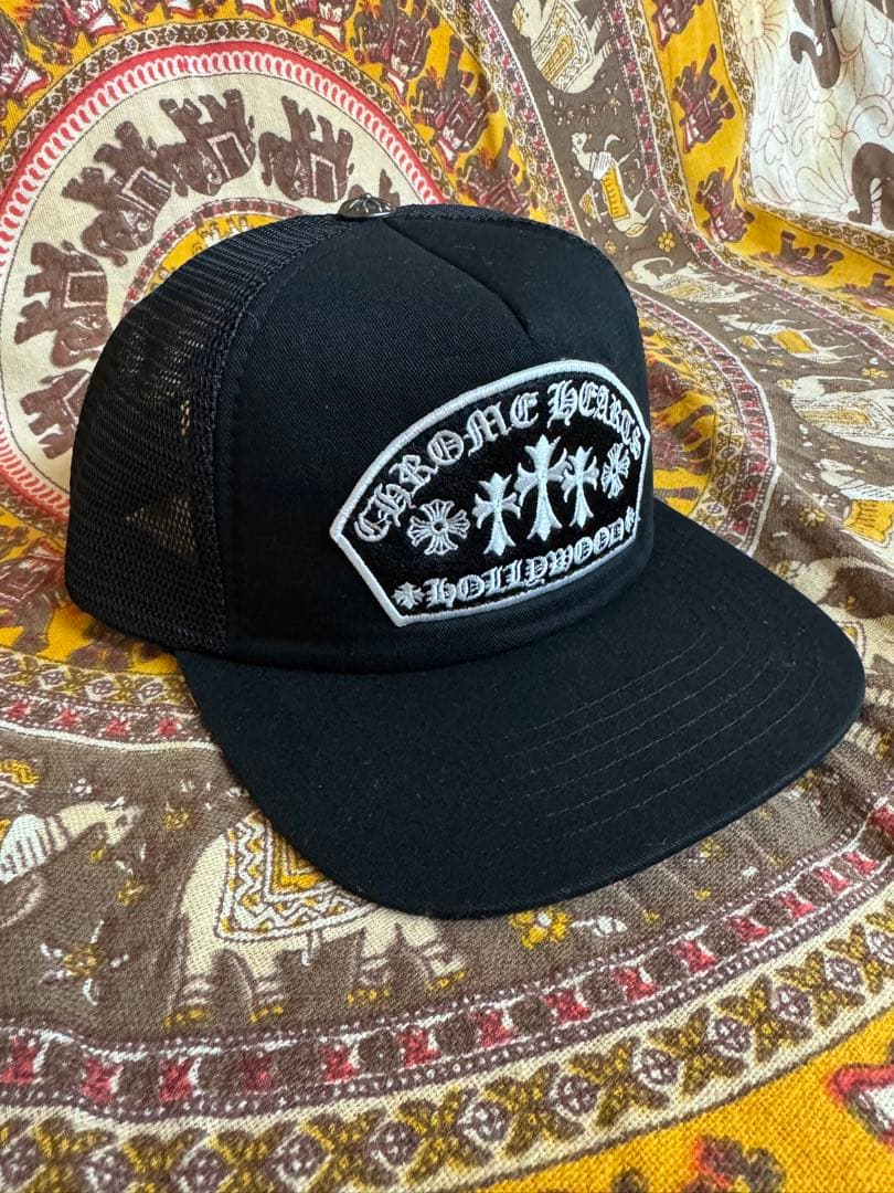CHROME HEARTS ブラックトラッカーキャップ早い者勝ち！！