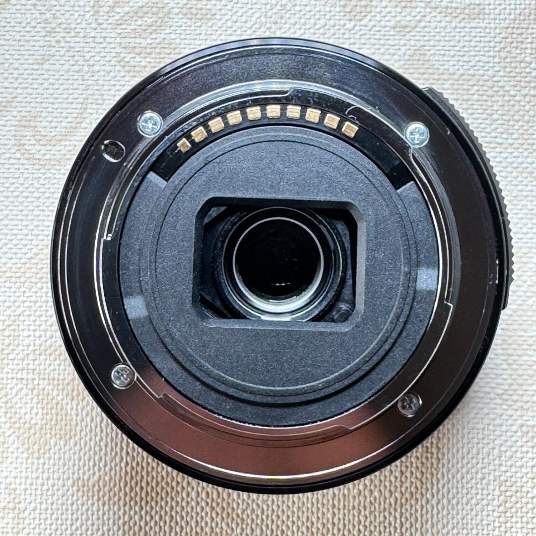 送料無料！中古品Sony α6400 ミラーレスカメラ E PZ 16-50mm