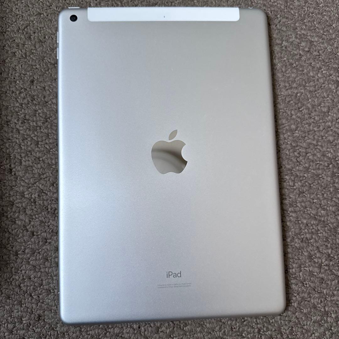 【美品】iPad 第8世代 10.2 32GB Wi-Fi+セルラー BT86%