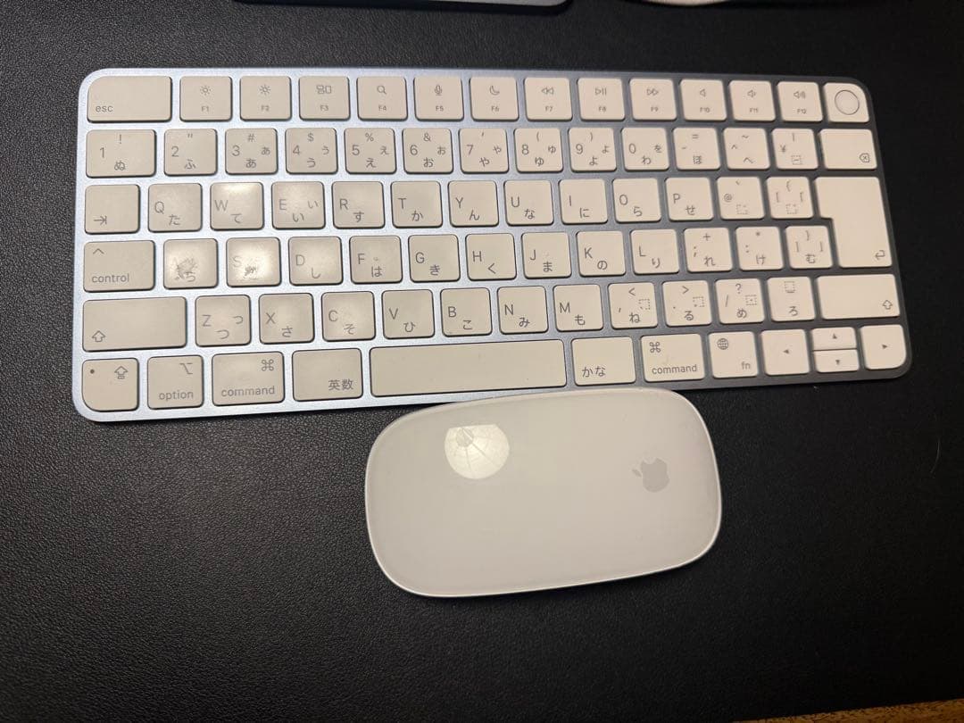 iMac 24インチ ブルーキーボード・マウス付き