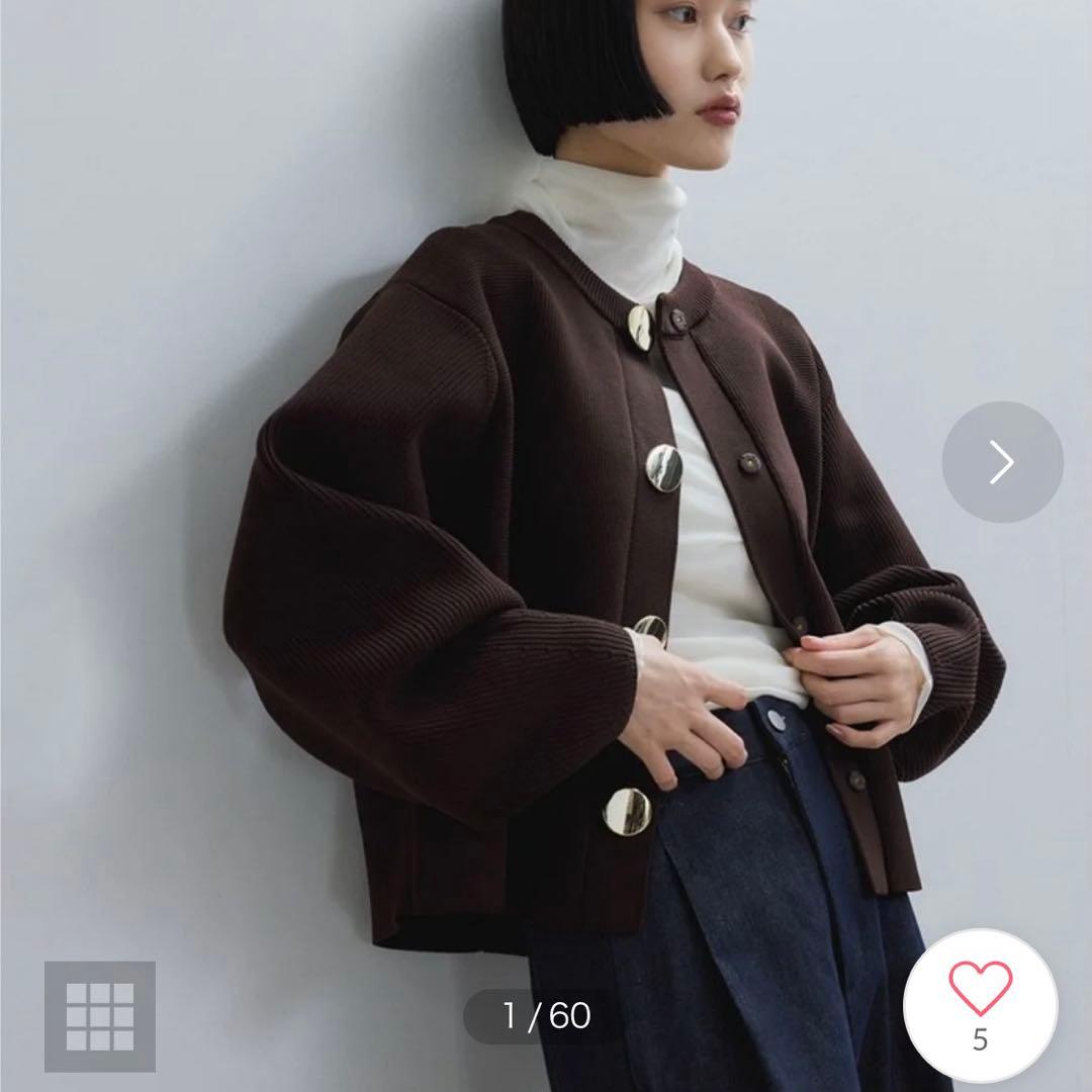 美品　アダムエロぺ　セレクトネックウェーブボタンカーディガン　ブラウン