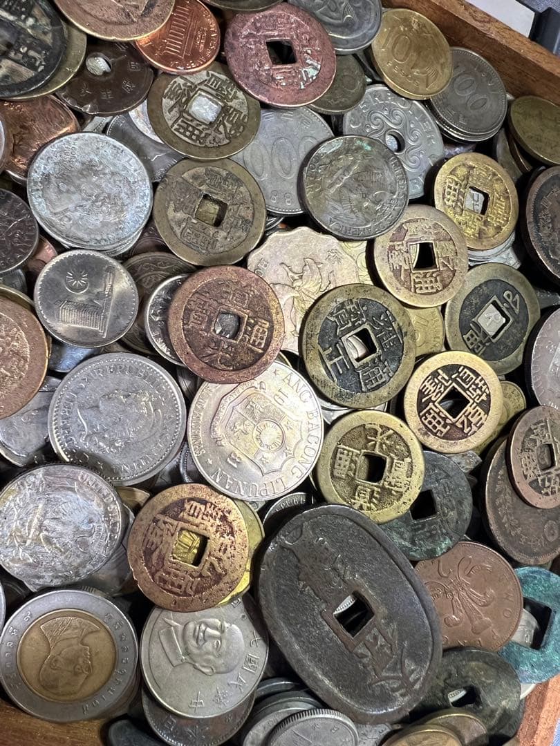 ち*け様 中国古錢 日本 アメリカ約1kgおまとめ大型貨幣　銀貨　ヨーロッパ 自
