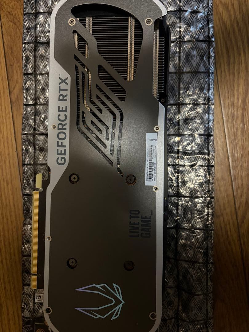 Ryzen 7800X3D + B650 + RTX 4070 Ti フルセット