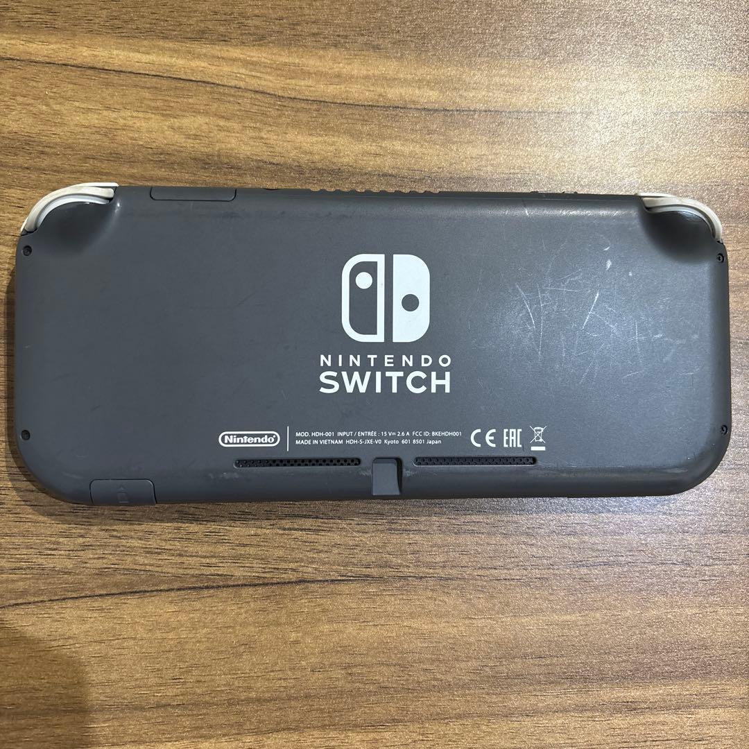 Y*I様 スウィッチライト　switch light ジャンク品