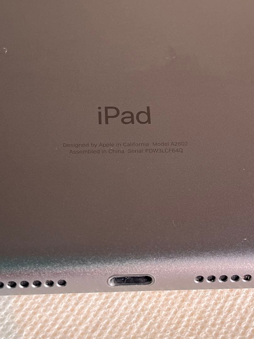 iPad (第9世代) 64GB Wi-Fiモデル　バッテリー87％