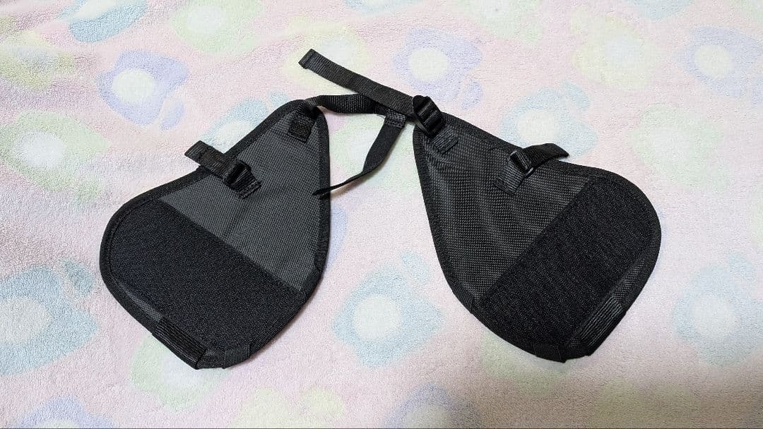 【新品】Gyuttoギュットクルーム　後ろ用レインカバー 上カバーのみ ブラック