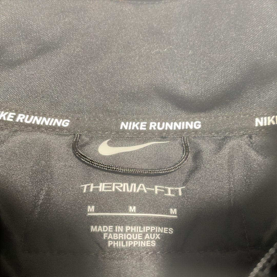 美品　Nike 黒 ジャケット トレーニングウェア