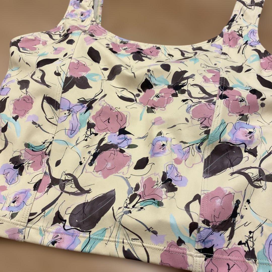 b*c様 新品タグ付き　未使用　Mサイズ SUKALA ブラトップヨガウェア　花