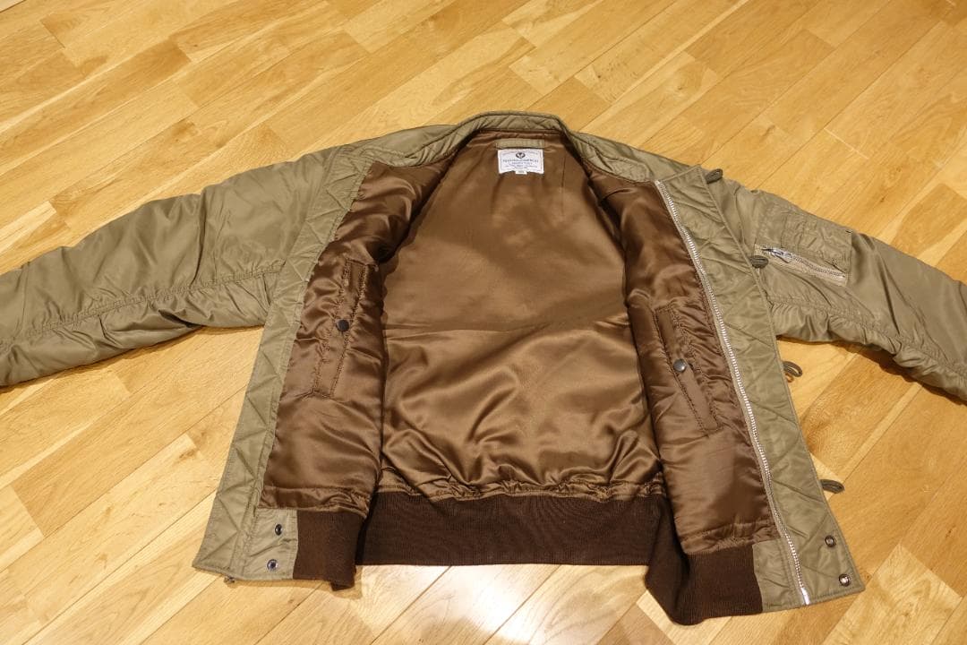 WAIPER 米軍 USAF N-2 フライトジャケット WP75 42 OD