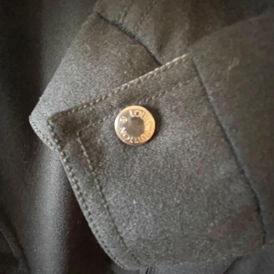 【ひぃ】LOUIS VUITTON リバーシブルブルゾン