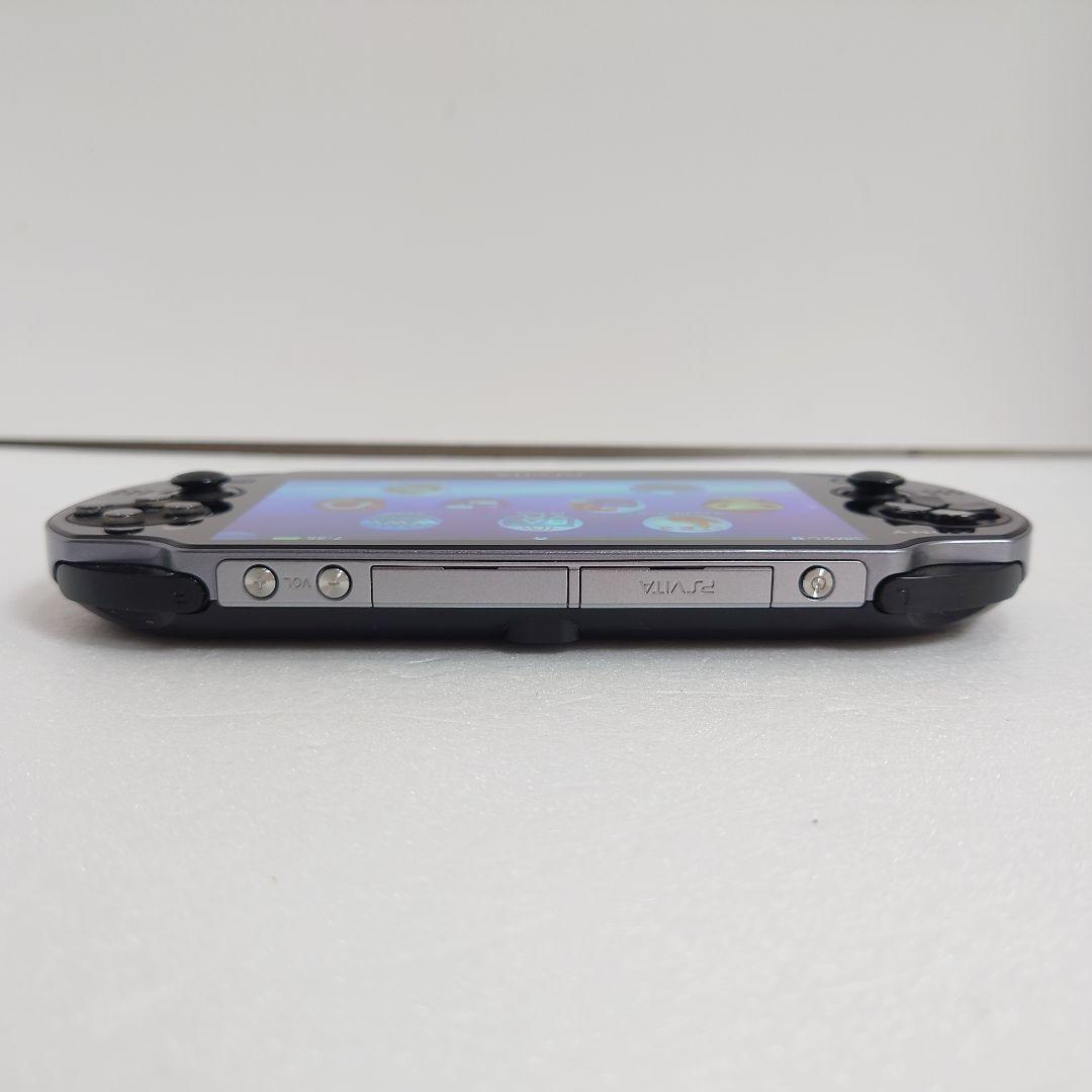 PS Vita PCH1100 ブラック 【ＩＰＳ液晶】【箱付き美品】