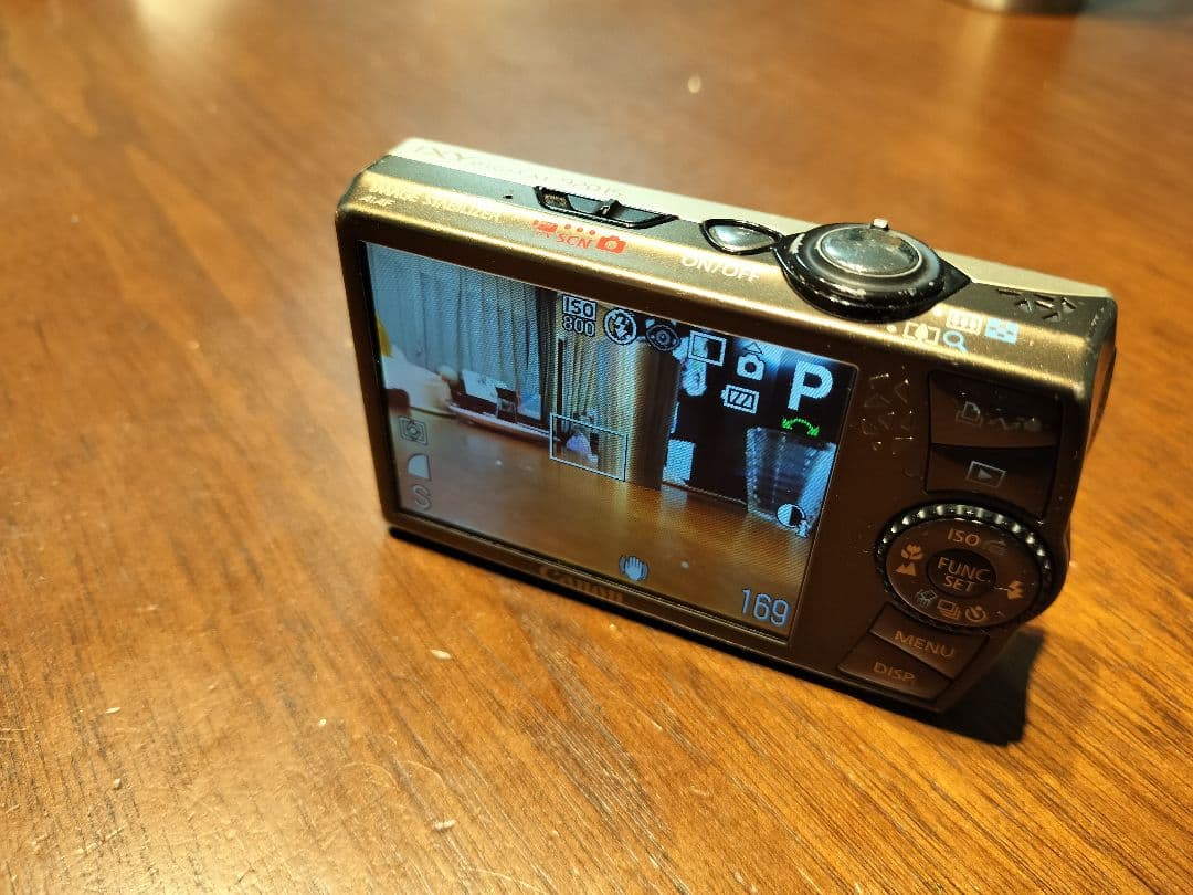 Canon IXY コンパクトデジタルカメラ
