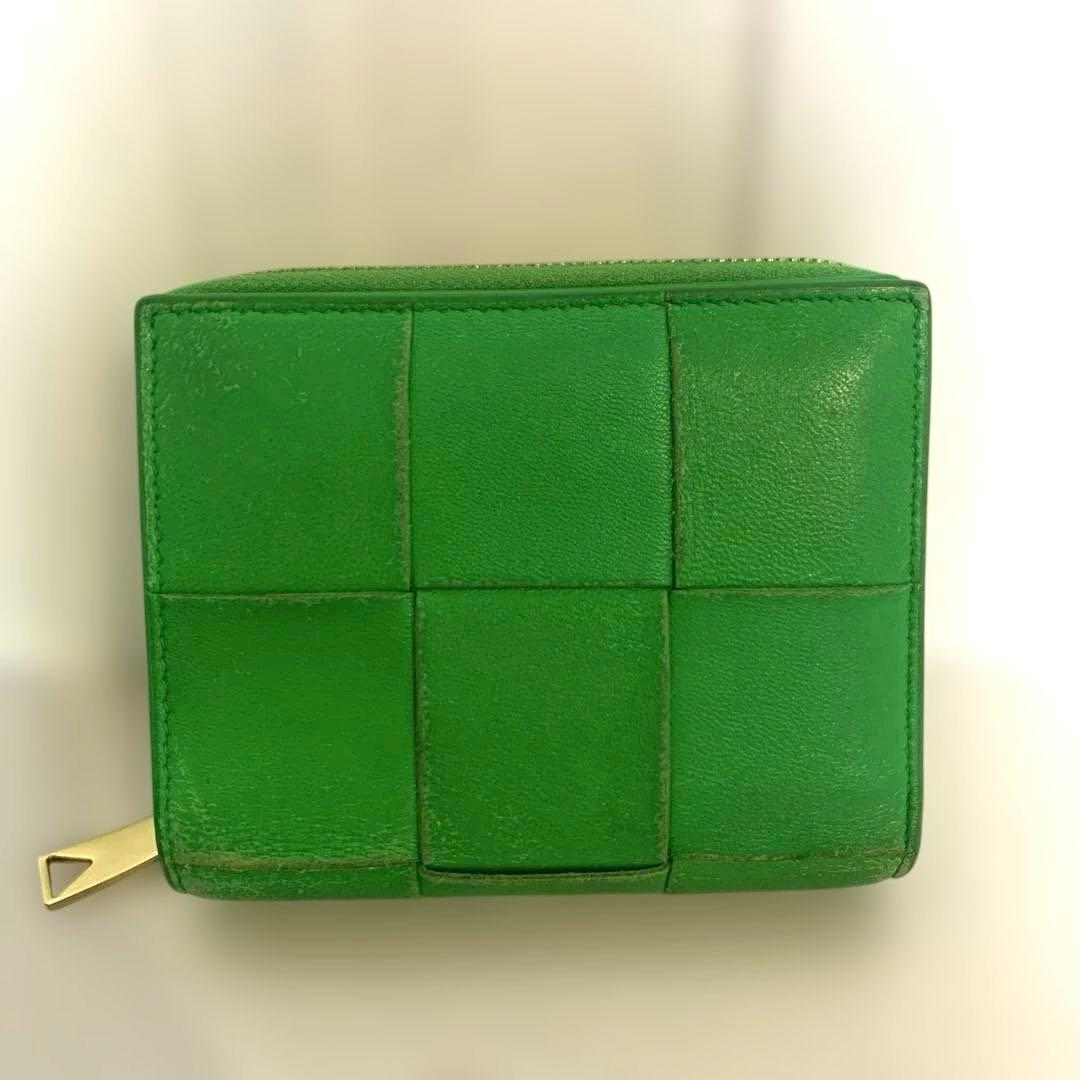 り*な様 BOTTEGA VENETA 二つ折り財布 グリーン