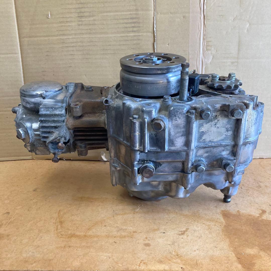 C50 スーパーカブ 6v エンジン