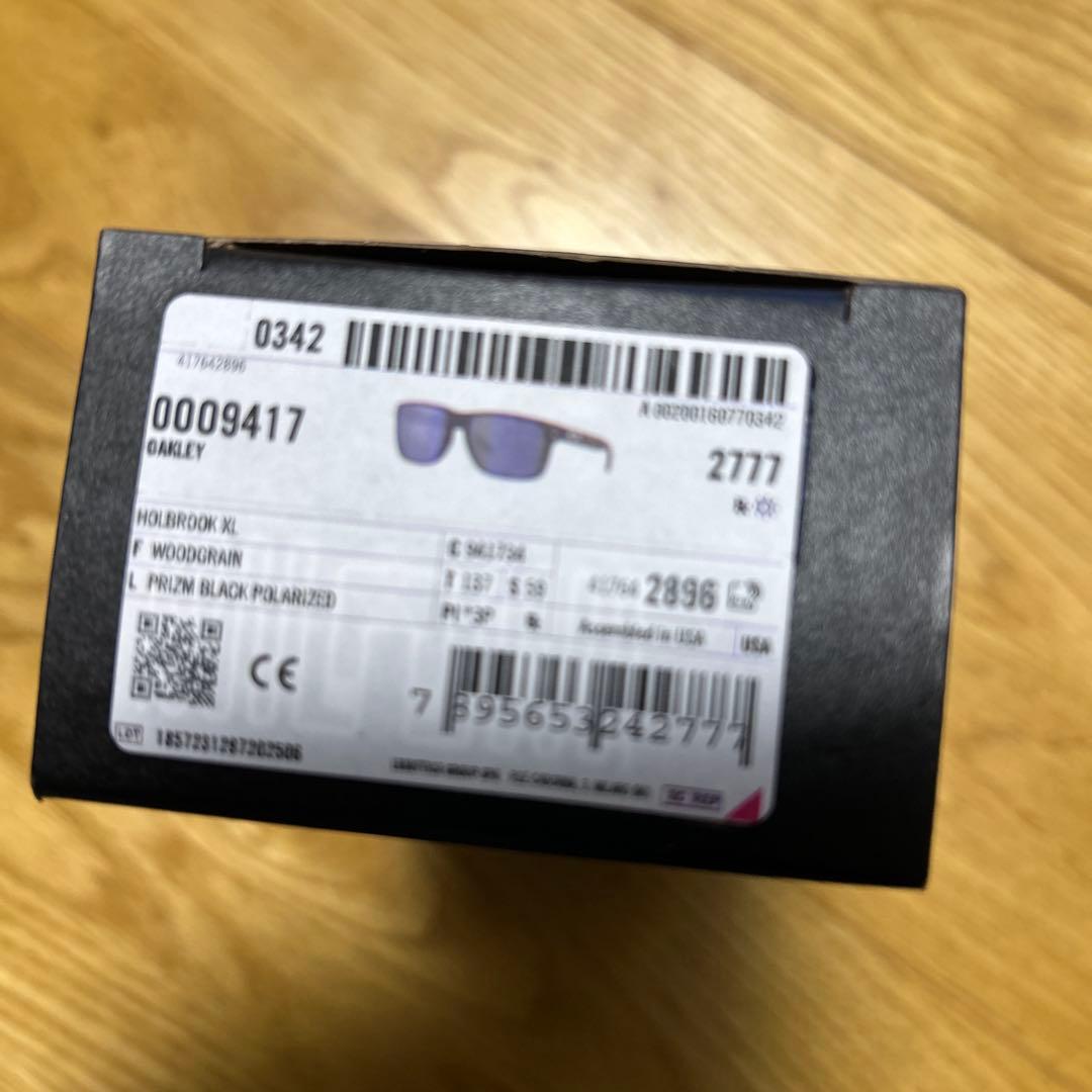 OAKLEY Wood Grayフレーム ポラライズド　ホルブルックサングラス