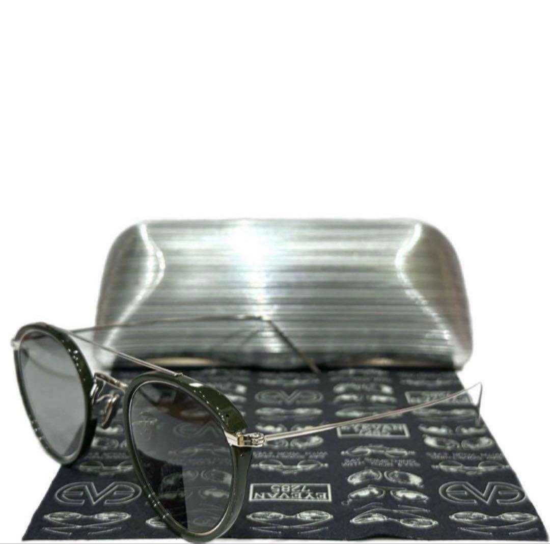 【極美品】正規品完売モデル EYEVAN7285 762 カーキ グレーレンズ