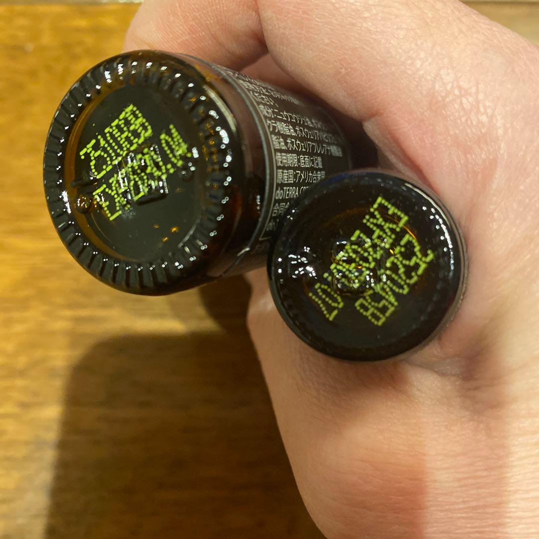 doTERRA ドテラ　エッセンシャルオイル　フランキンセンス　ホリデーラブ