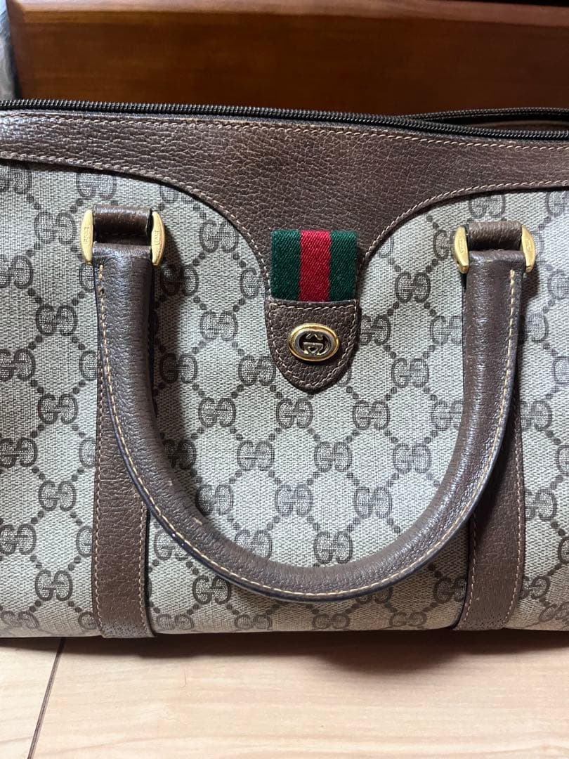GUCCI カバン