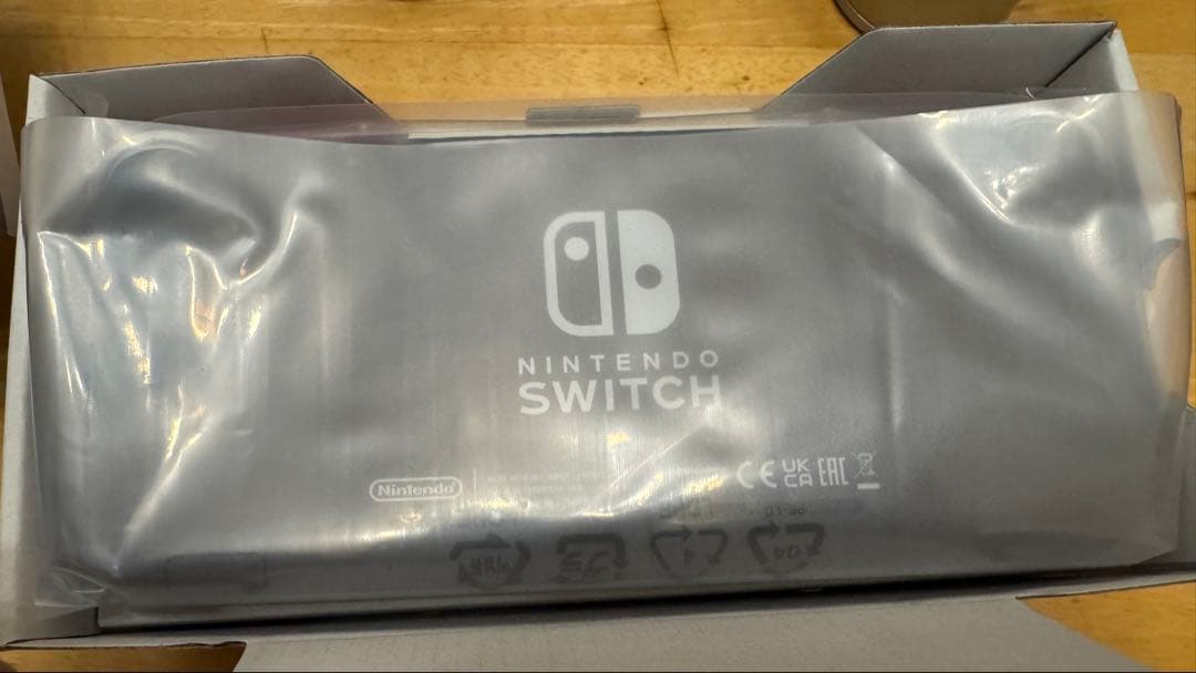 Nintendo Switch Lite グレー 色 新品 未使用