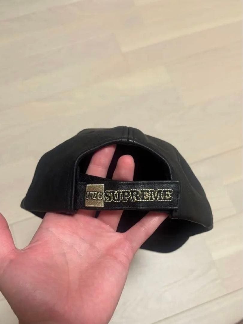 supreme レザー　キャップ