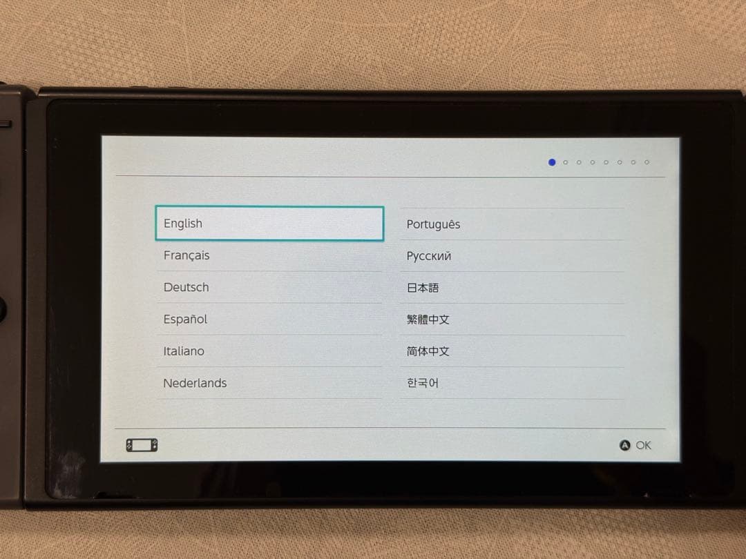 Nintendo Switch 初期型。ドック、ACアダプタあり