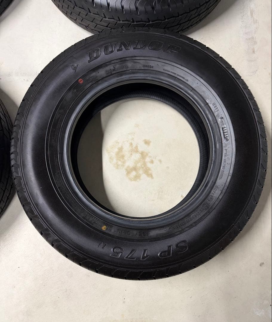ハイエース 純正タイヤ 新車外し 4本セット 195/80R15 ダンロップ