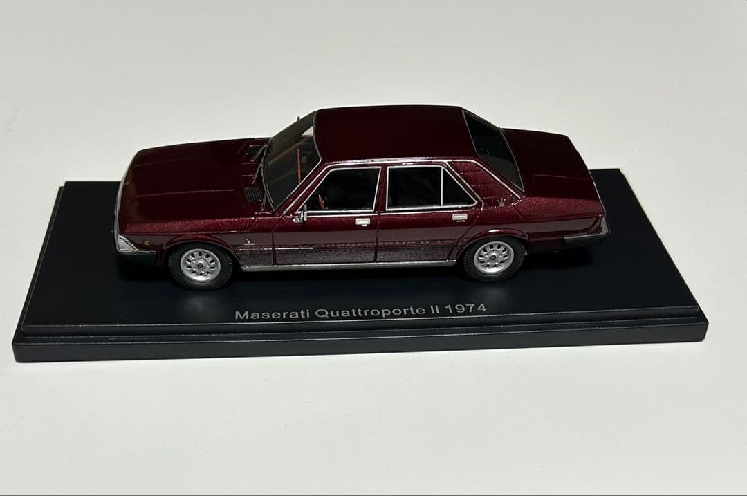 ミニカー BoS Maserati Quattroporte II 1974